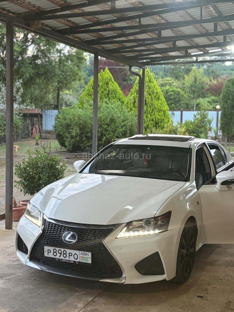 Lexus GS