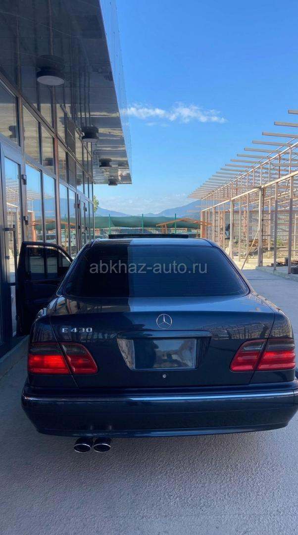 Mercedes-Benz E-Класс