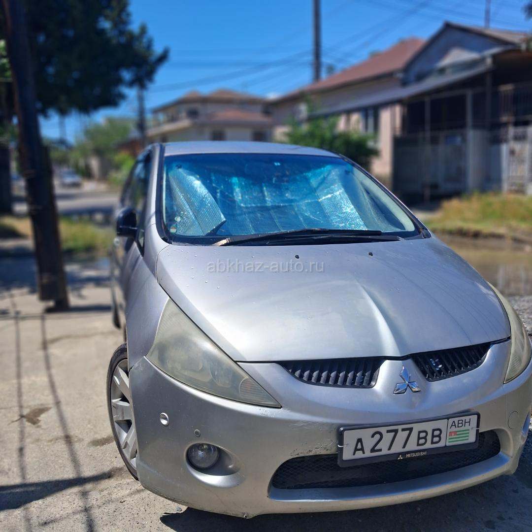 Mitsubishi Grandis