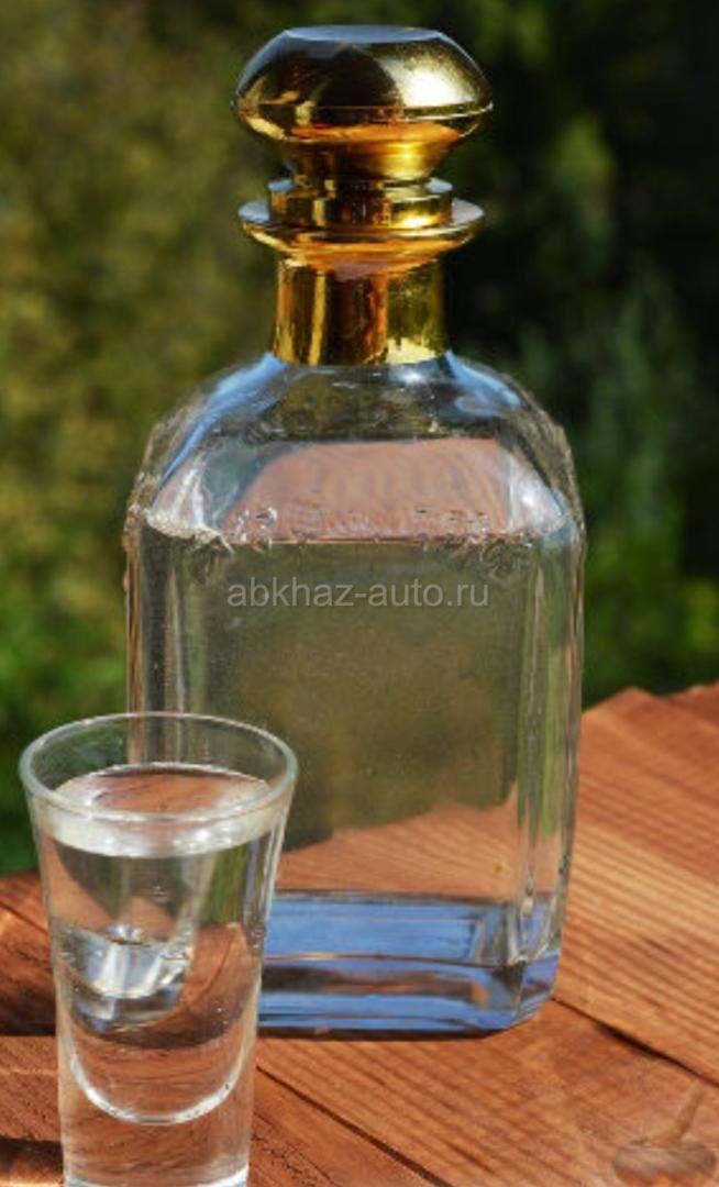 Чача домашняя виноградная