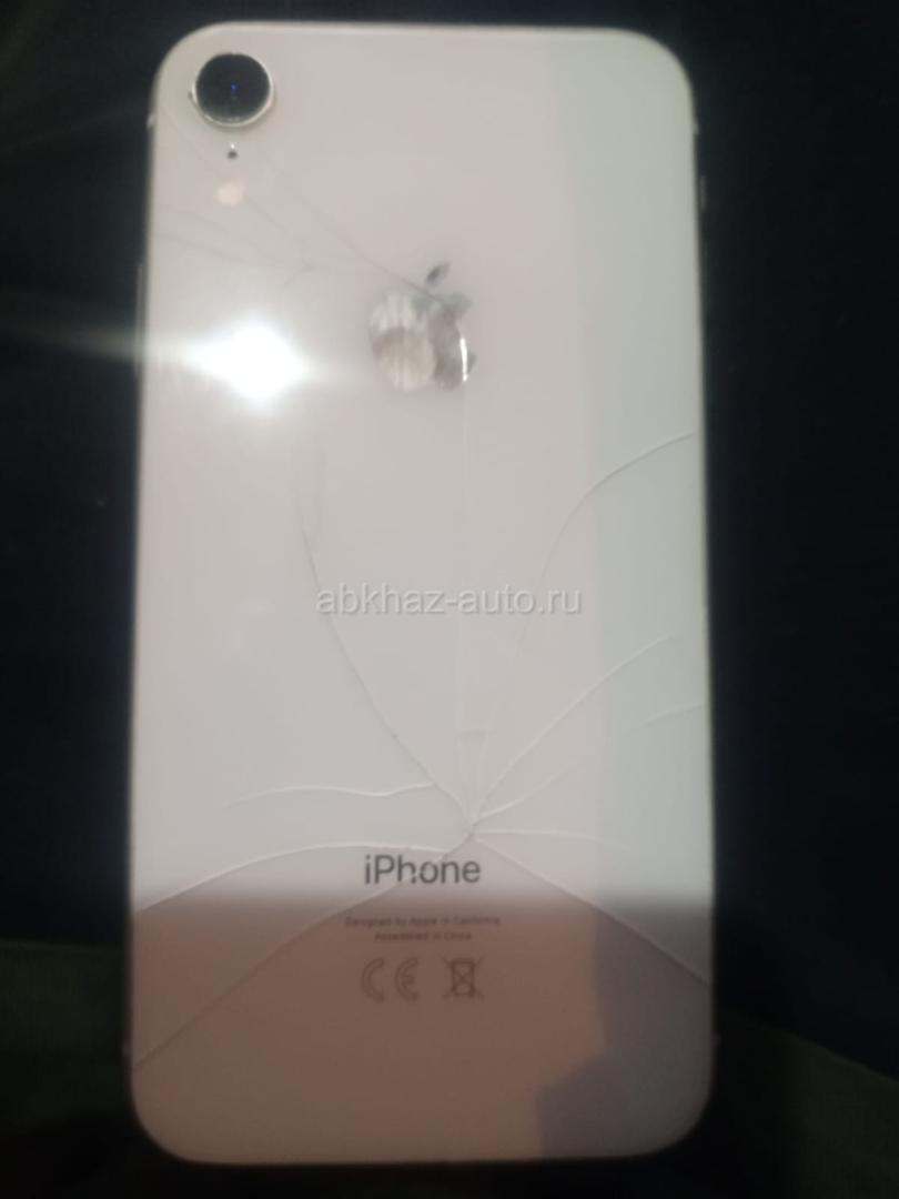 iPhone XR