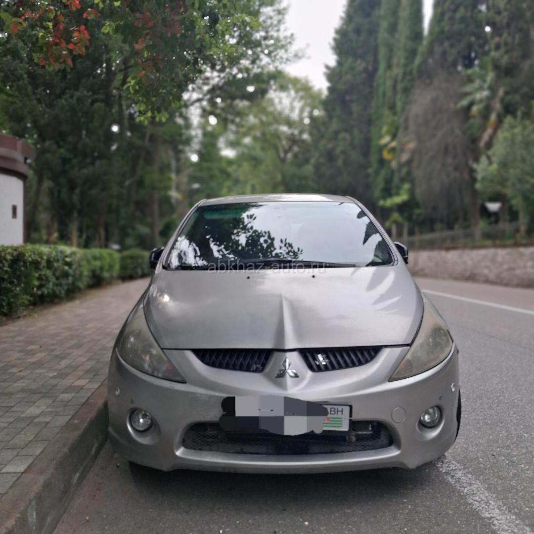Mitsubishi Grandis
